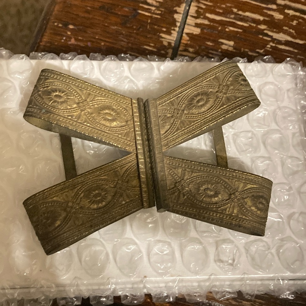 Antique ladies belt buckle . Very ornate design and old style for that vintage
